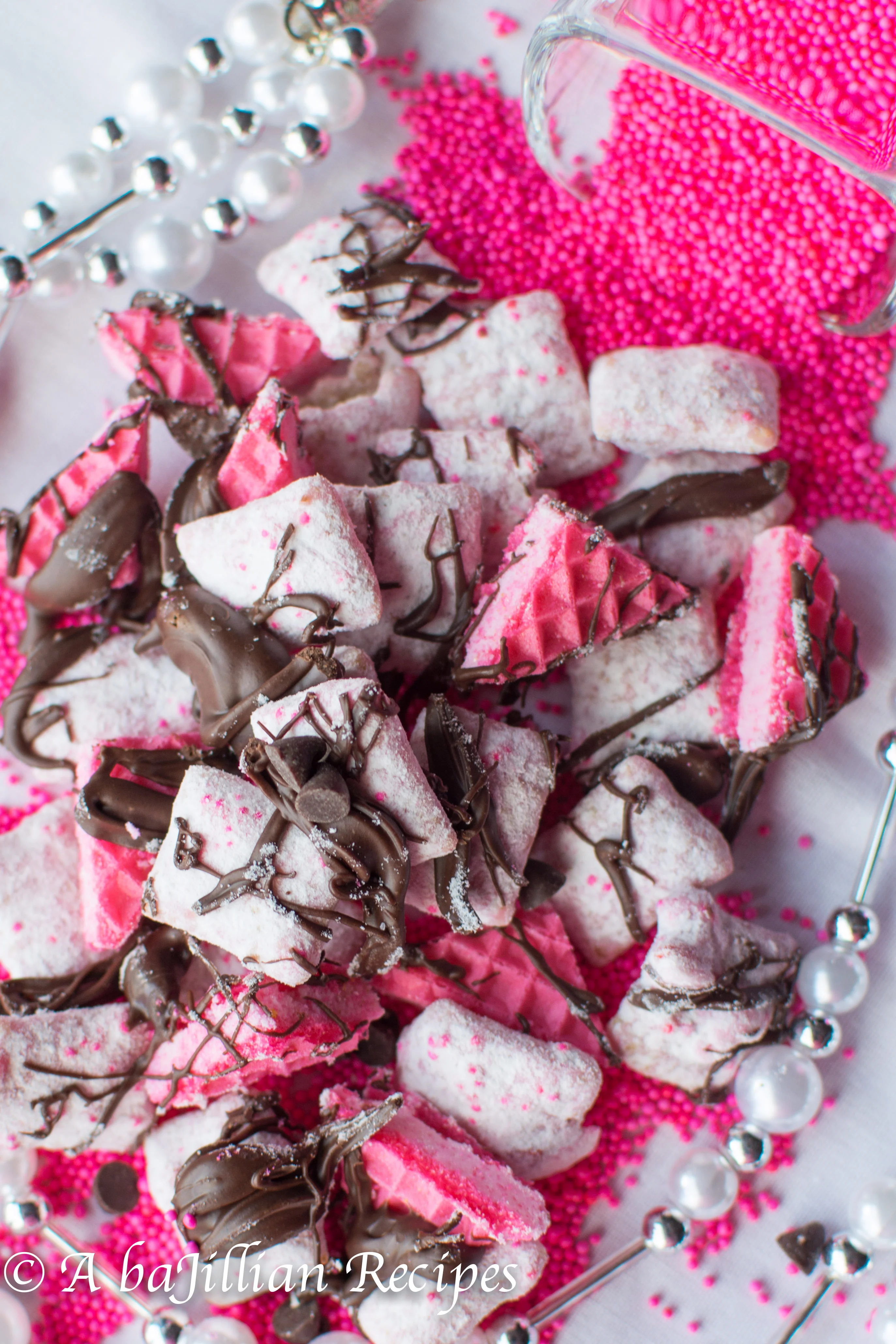 Chocolate Covered Strawberry Puppy Chow | A baJillian Recipes