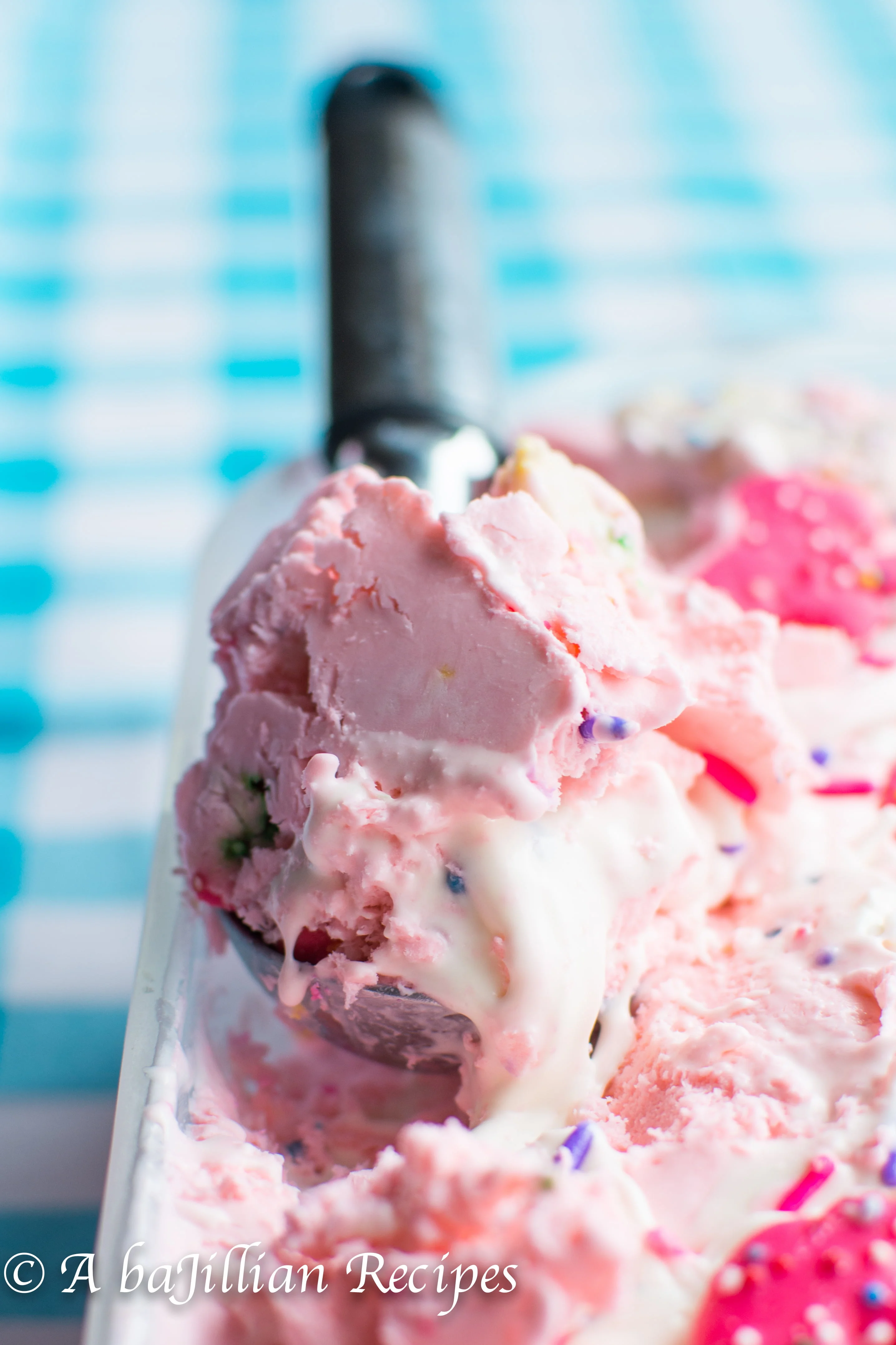 Circus Animal Cookie Ice Cream| A baJillian Recipes