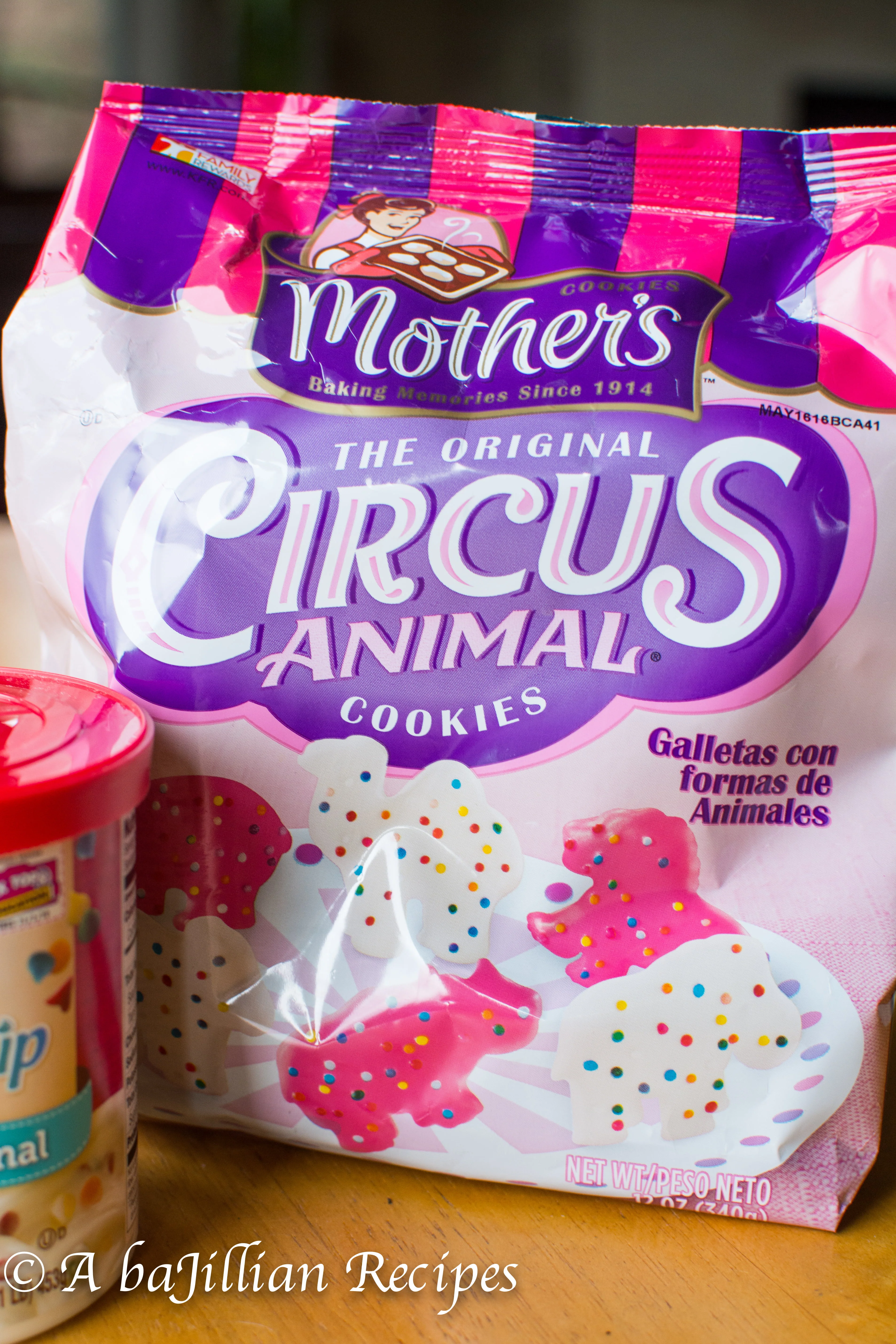 Circus Animal Cookie Ice Cream| A baJillian Recipes