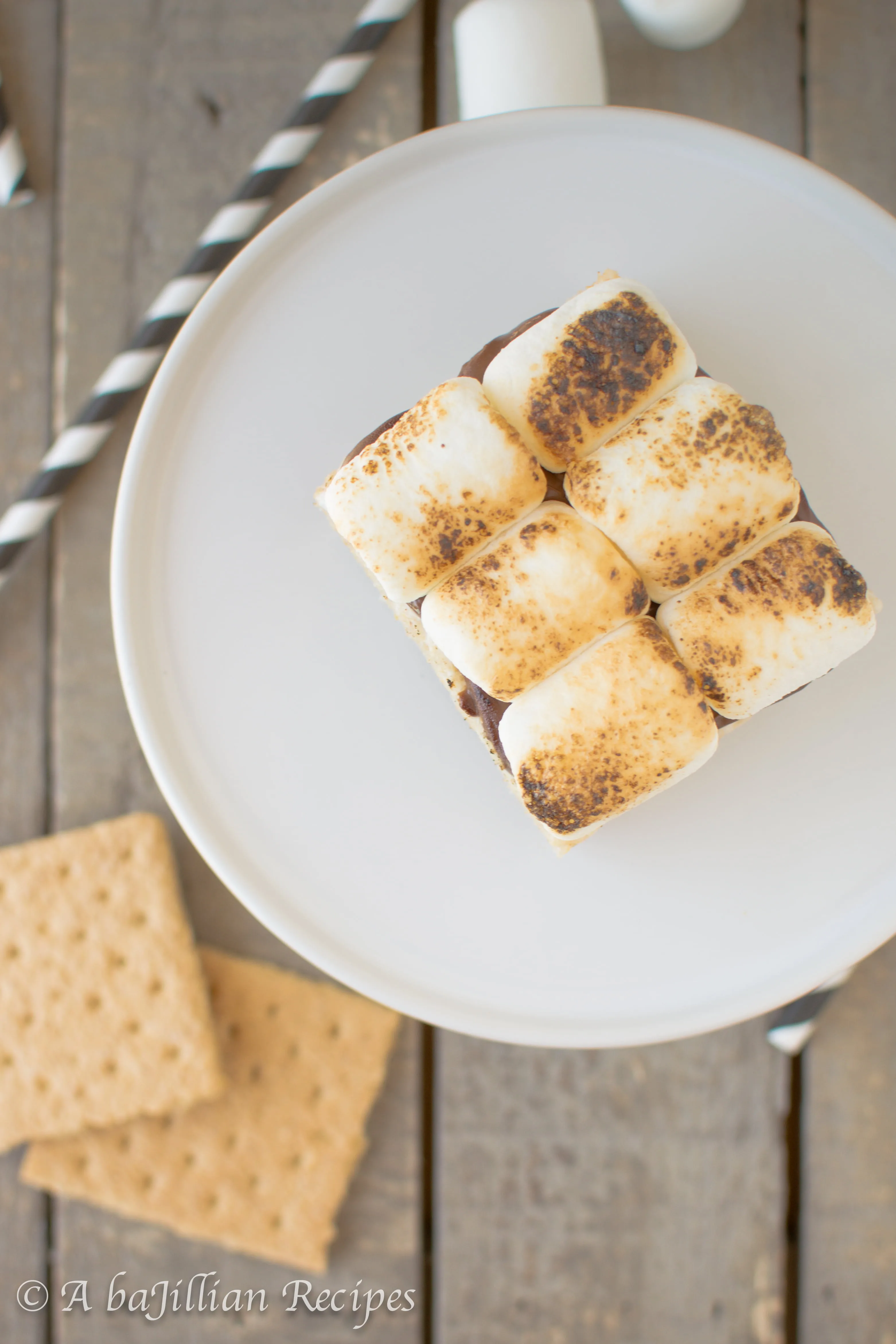 Nutella-Stuffed Rice Krispies Treat S'mores | A baJillian Recipes