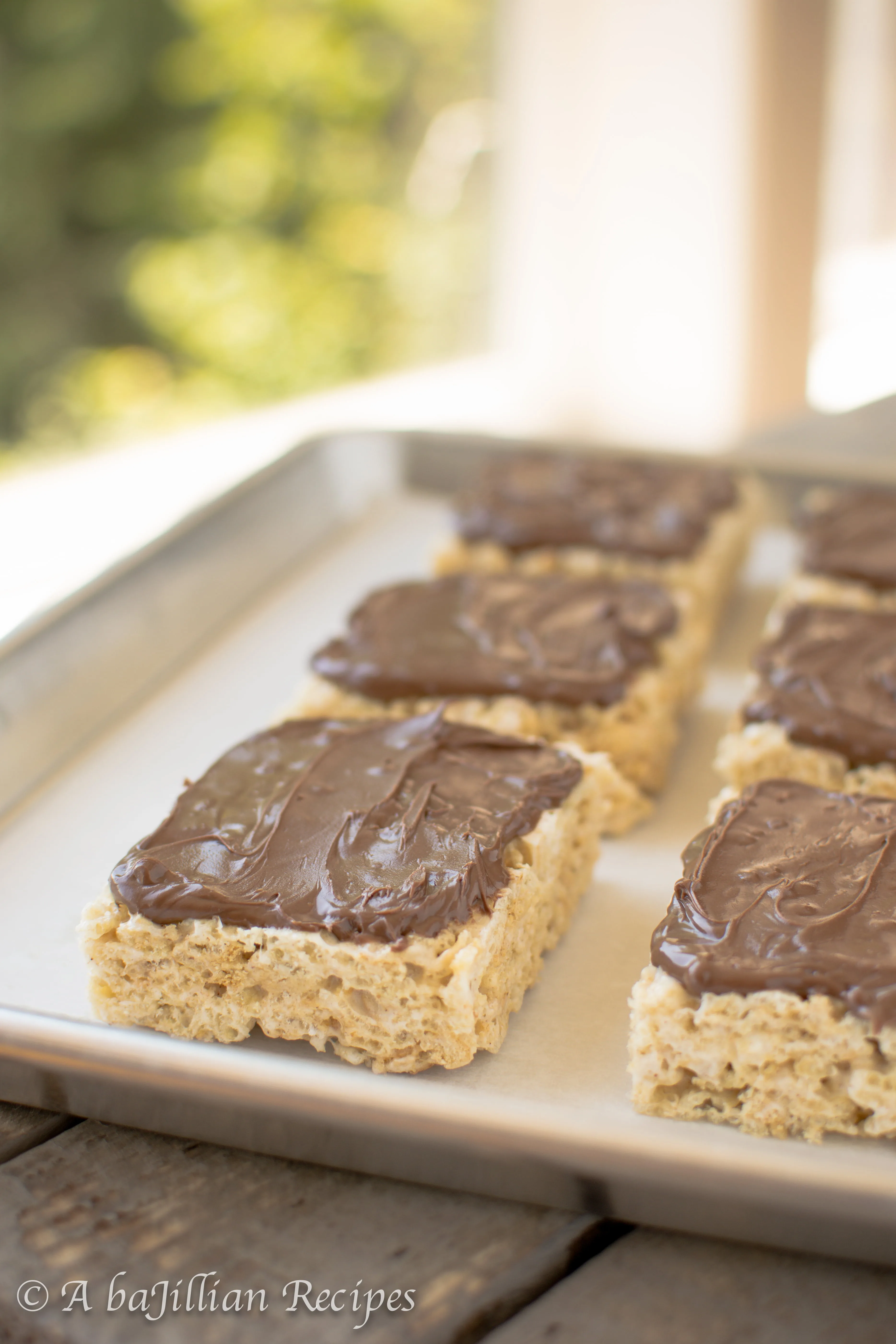 Nutella-Stuffed Rice Krispies Treat S'mores | A baJillian Recipes