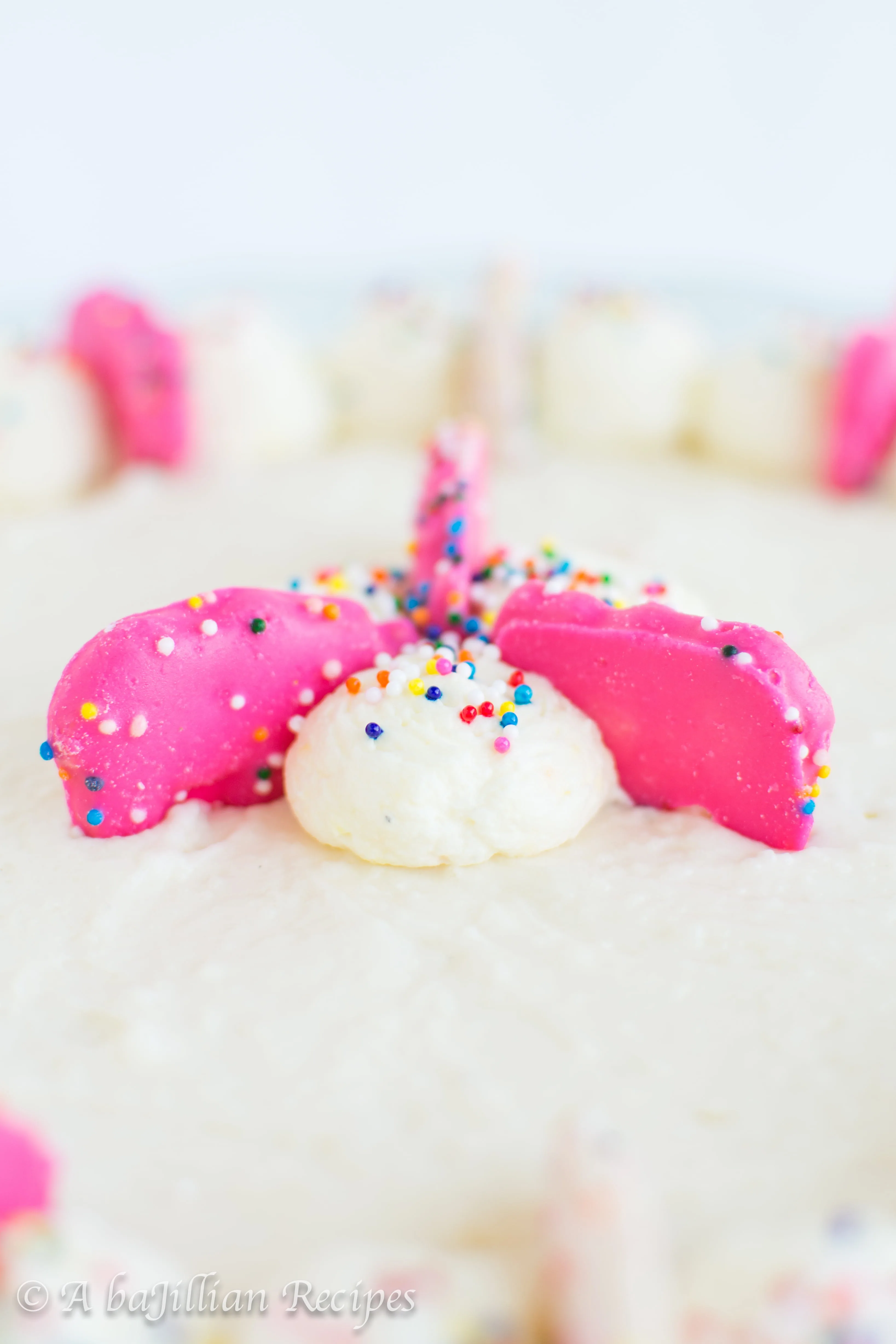 circus-animal-cookie-truffle-pie-abajillianrecipes.com-4