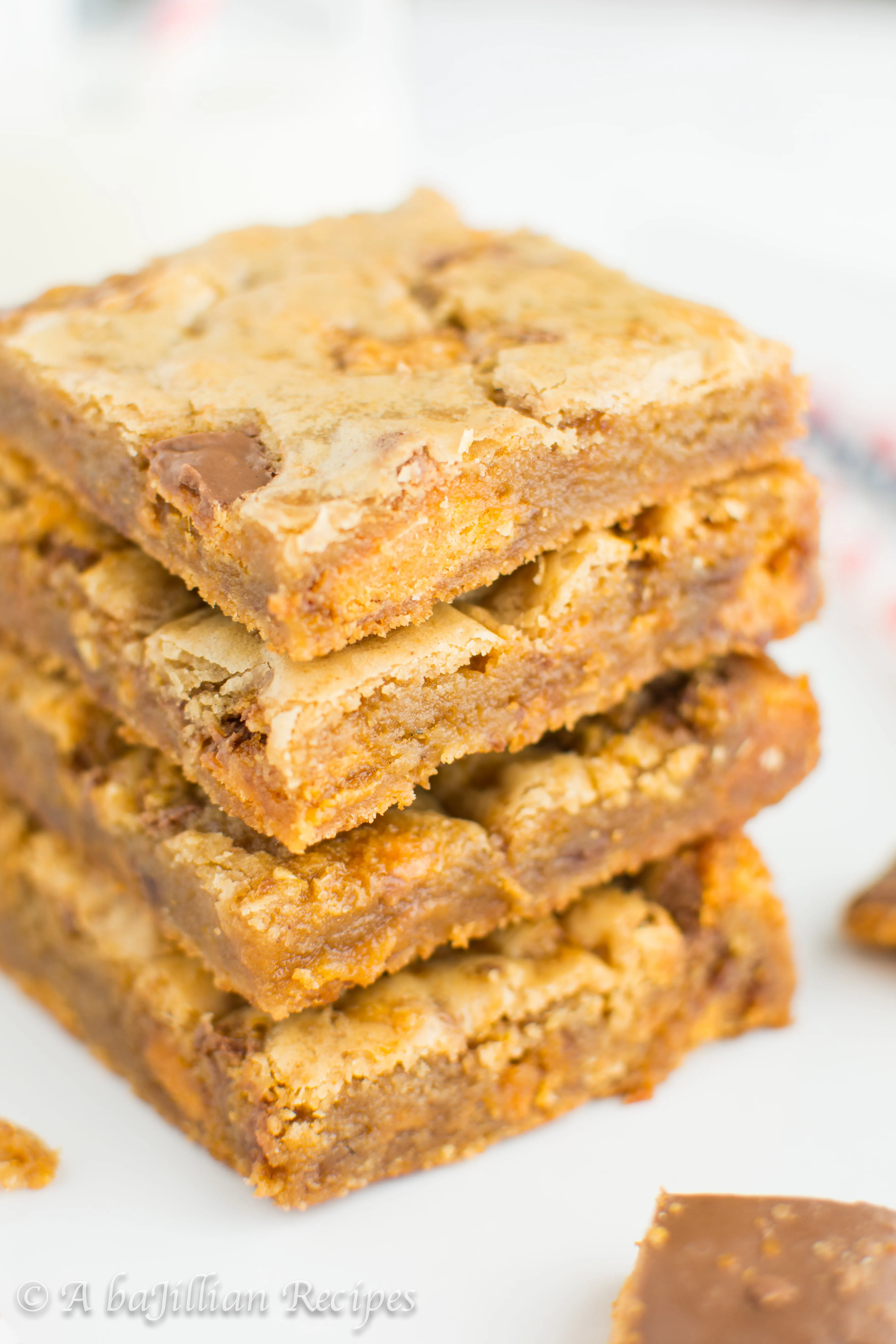 Browned-Butter-Butterfinger-Blondies-abajillianrecipes.com
