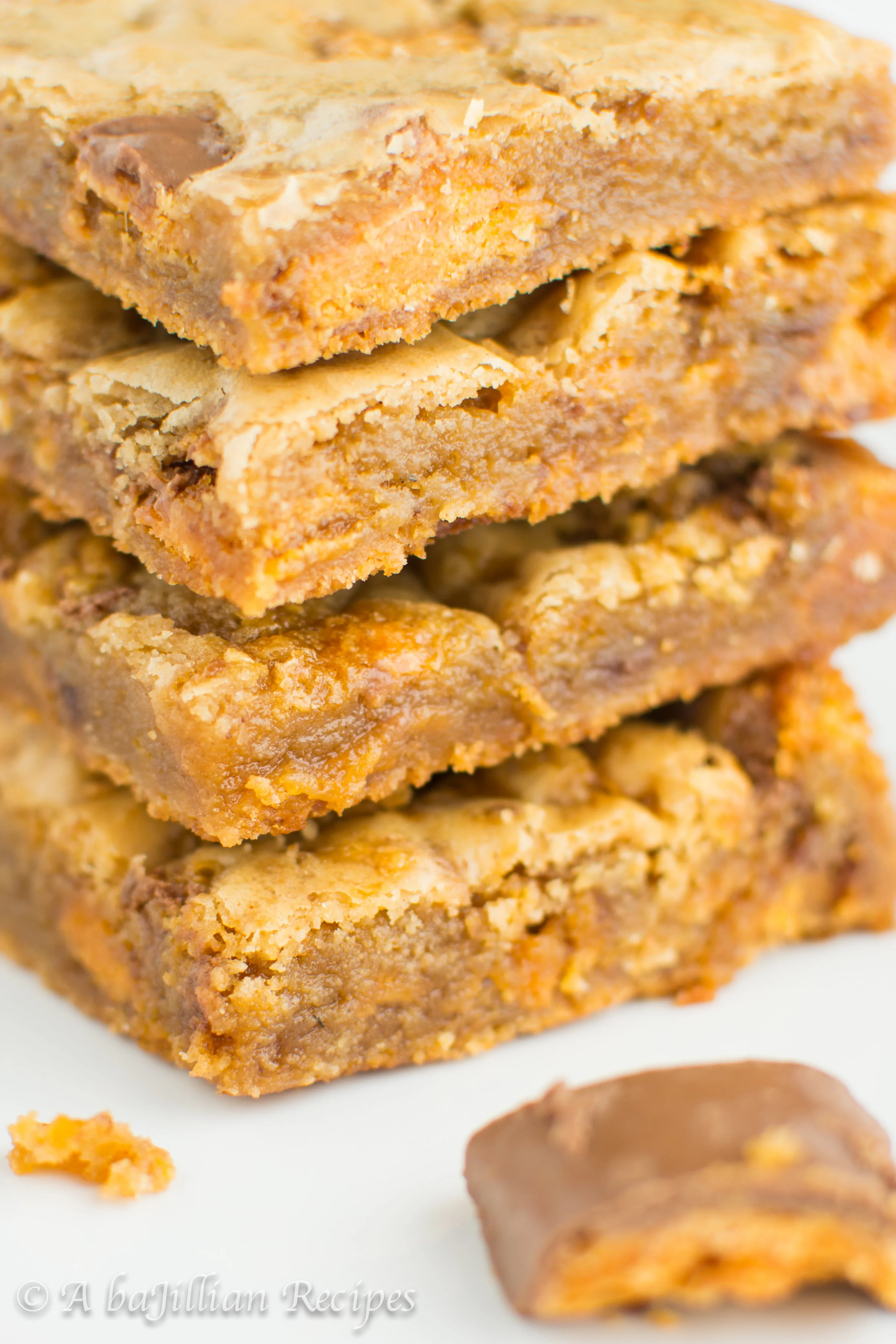 Browned-Butter-Butterfinger-Blondies-abajillianrecipes.com