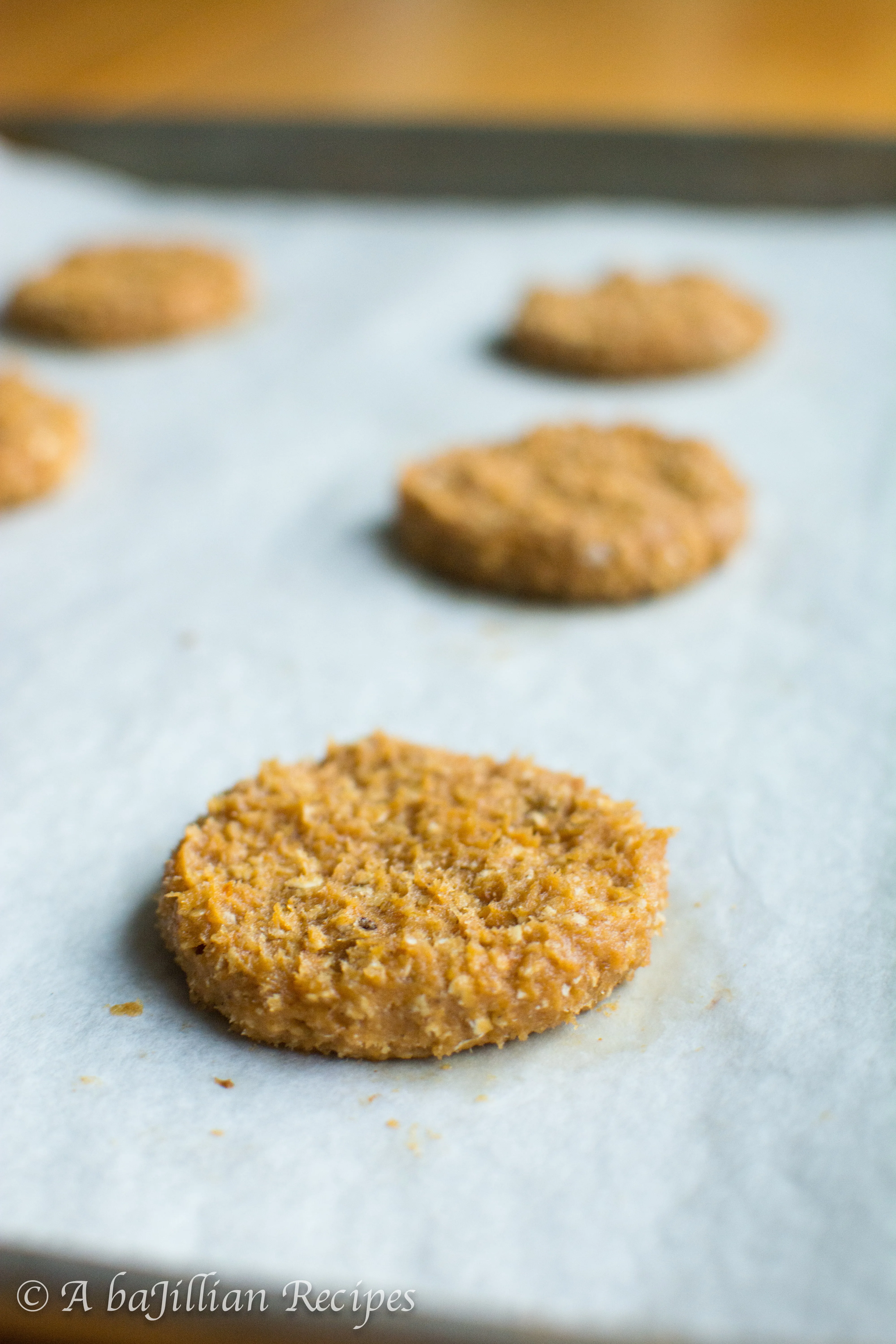 pumpkin-oatmeal-creme-pies-abajillianrecipes-com-1