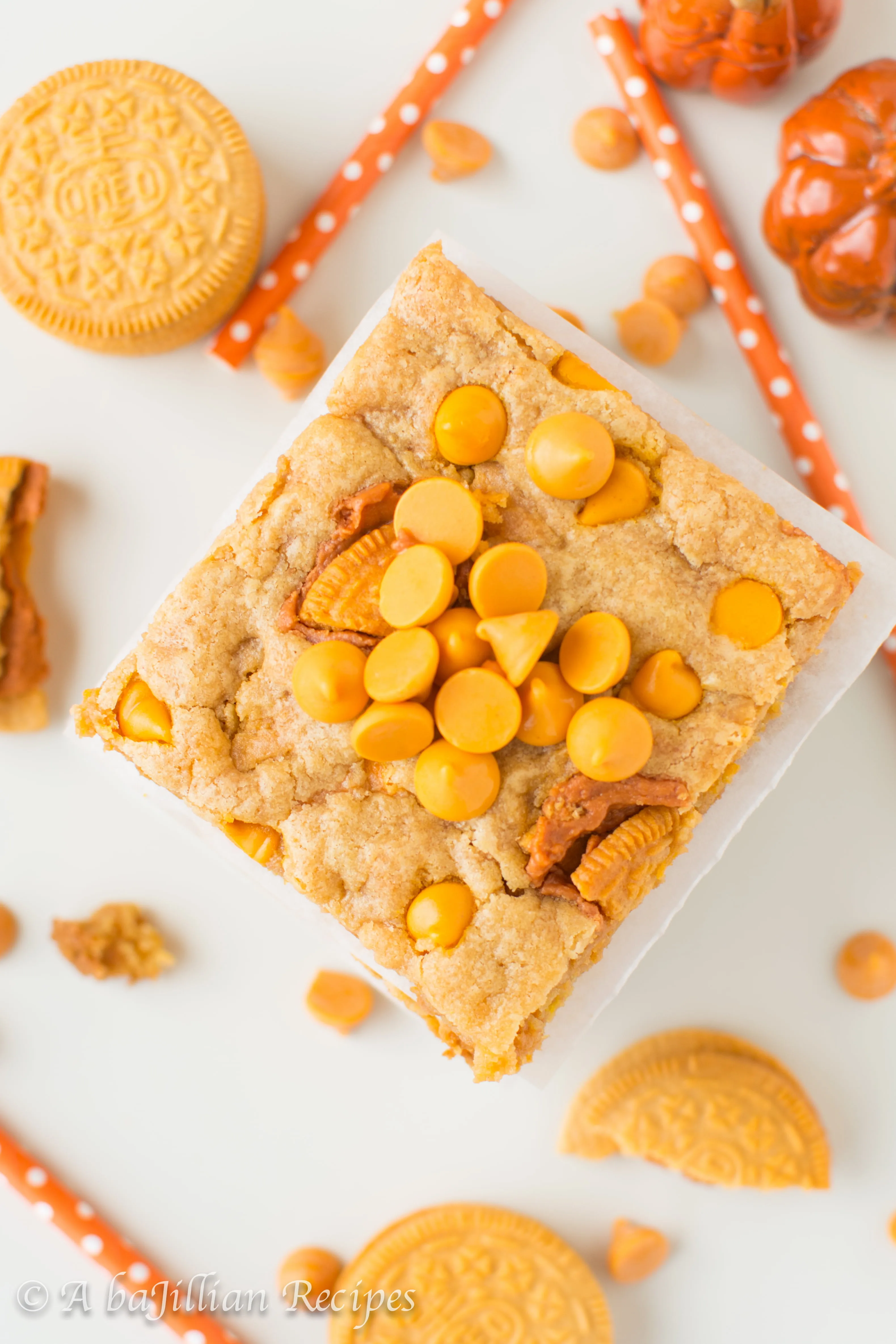 pumpkin-oreo-blondies-abajillianrecipes-com-11