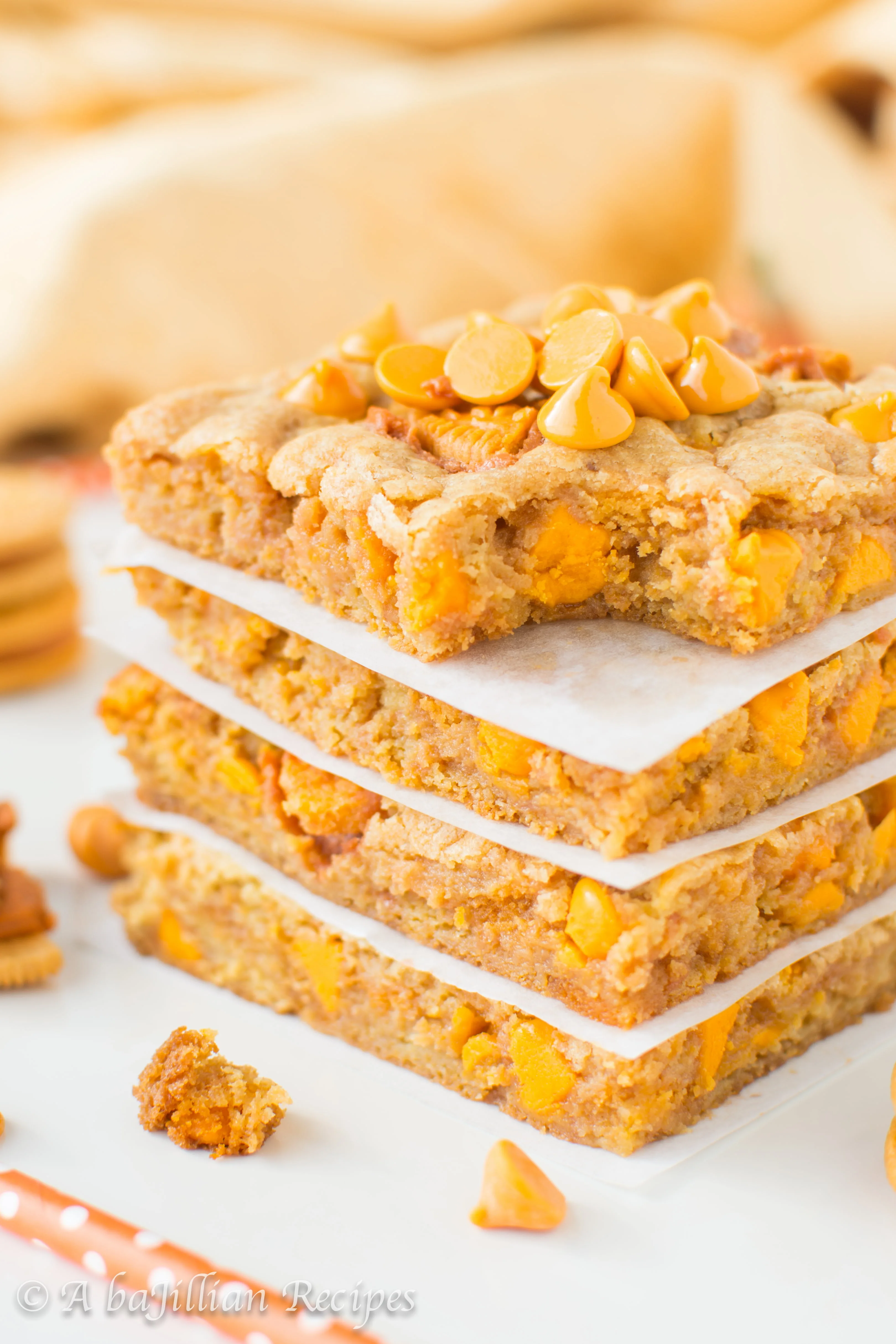 pumpkin-oreo-blondies-abajillianrecipes-com-16