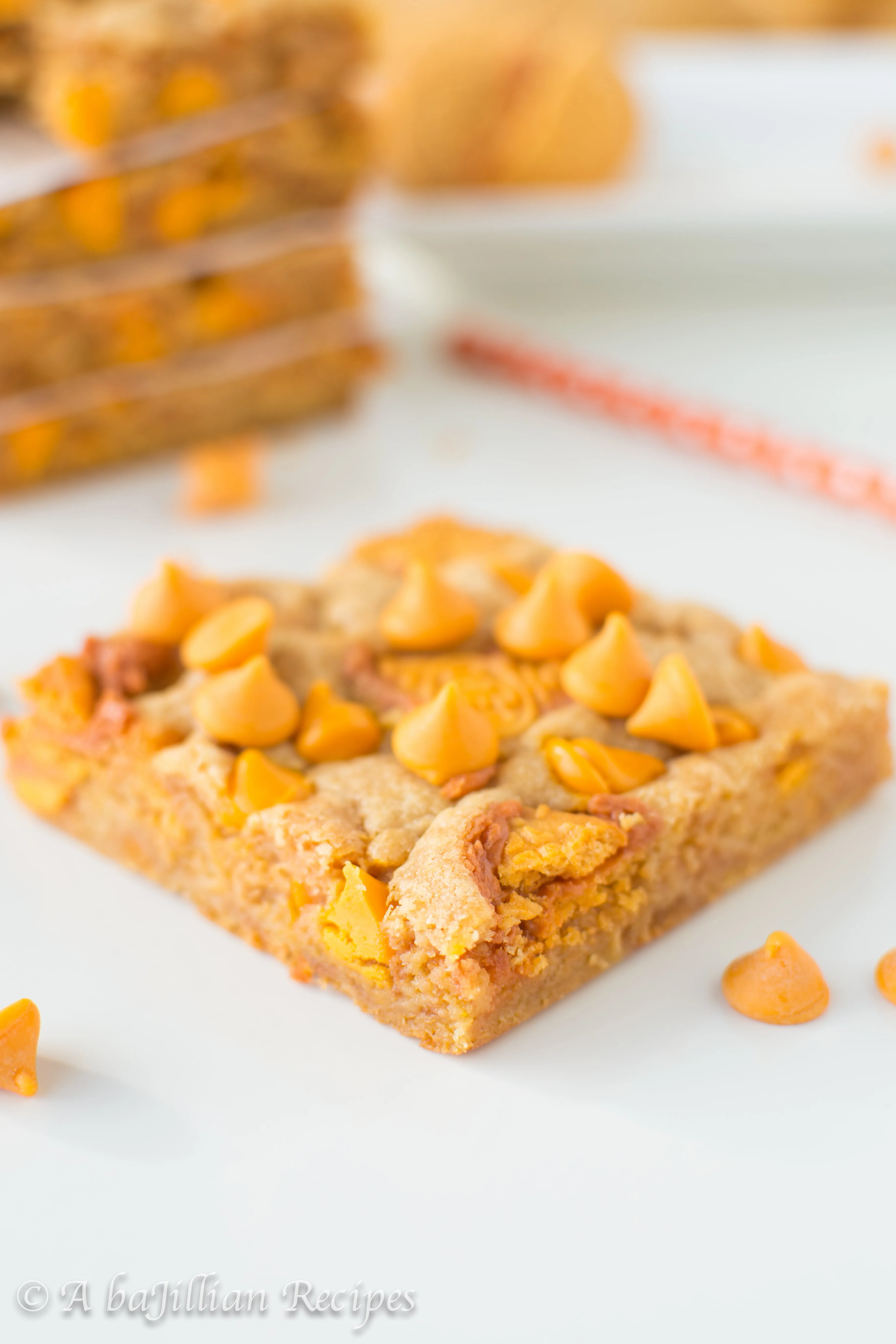 pumpkin-oreo-blondies-abajillianrecipes-com-22