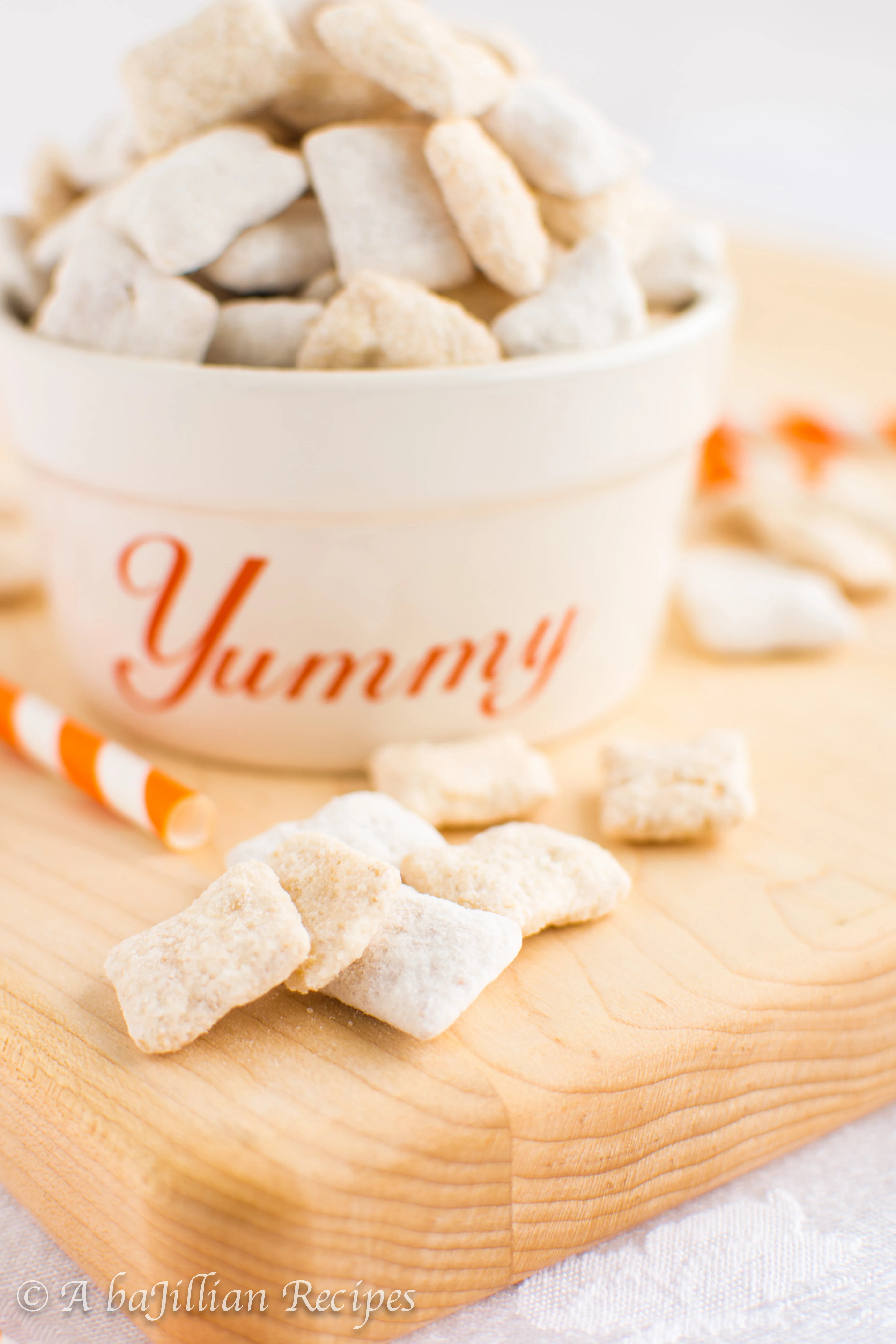 Orange Creamsicle Muddy Buddies | A baJillian Recipes-4