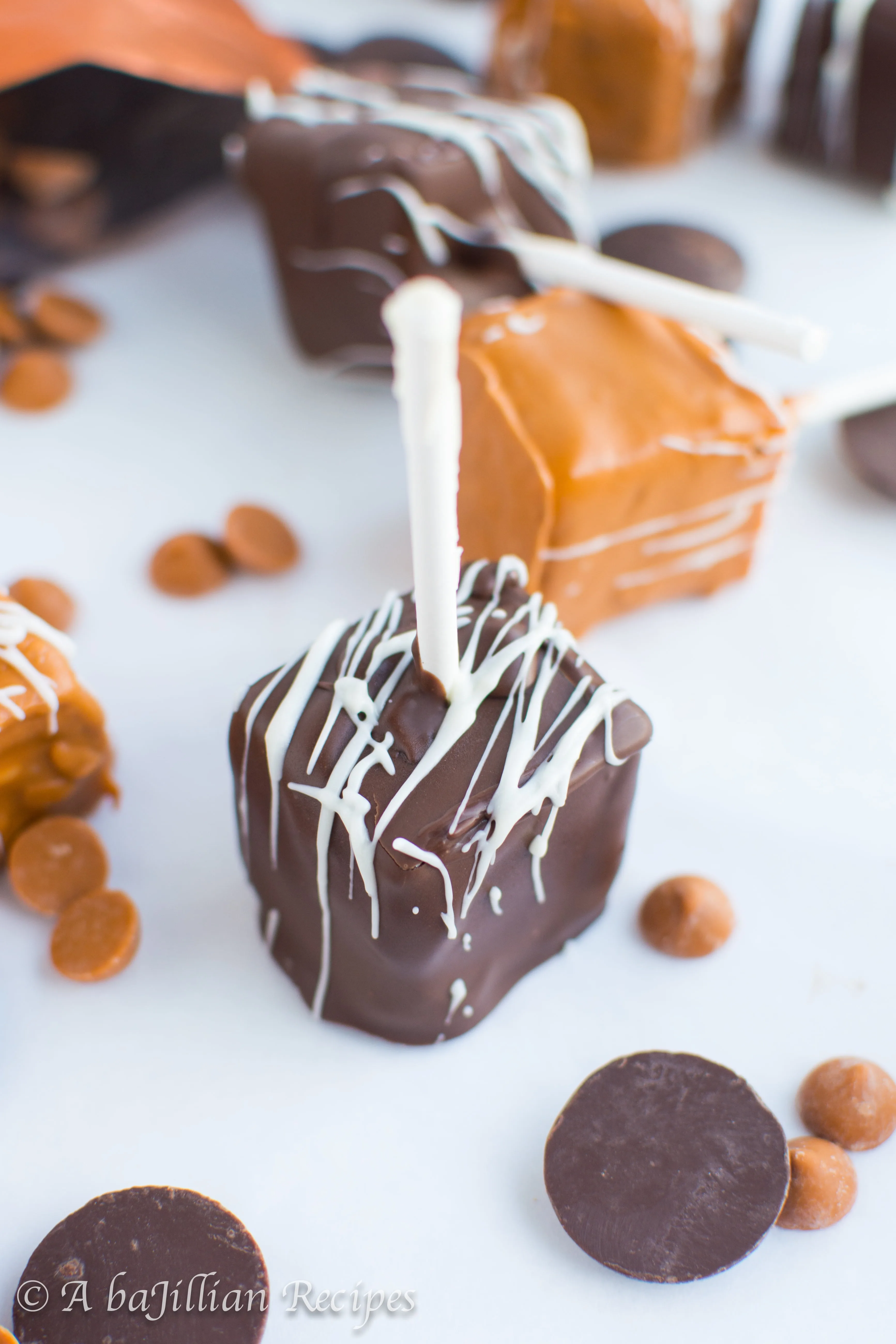 Pumpkin Cheesecake Pops - A baJillian Recipes-6