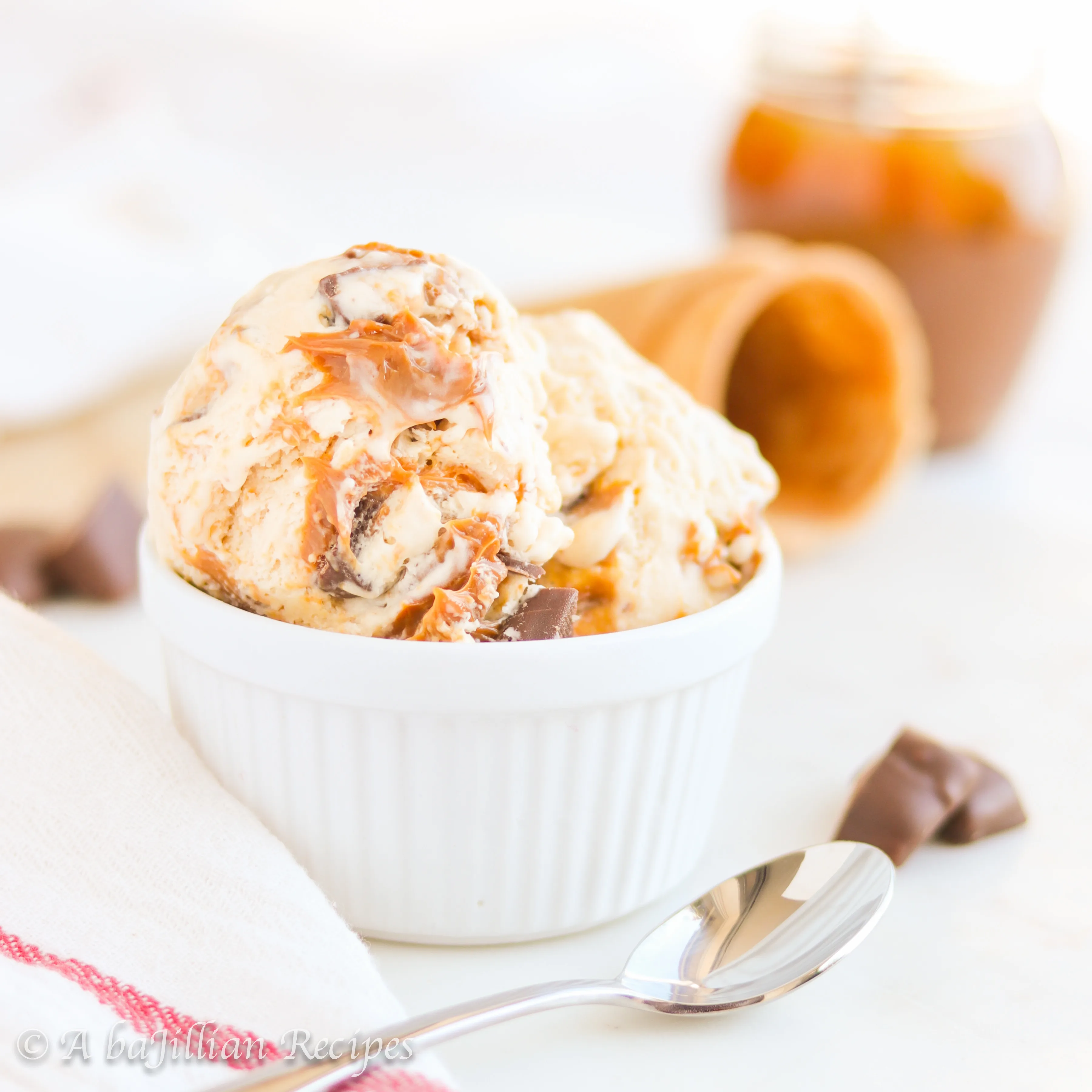 Nutty, toasted brown butter ice cream loaded with English toffee bits and thick pockets of dulce de leche!
