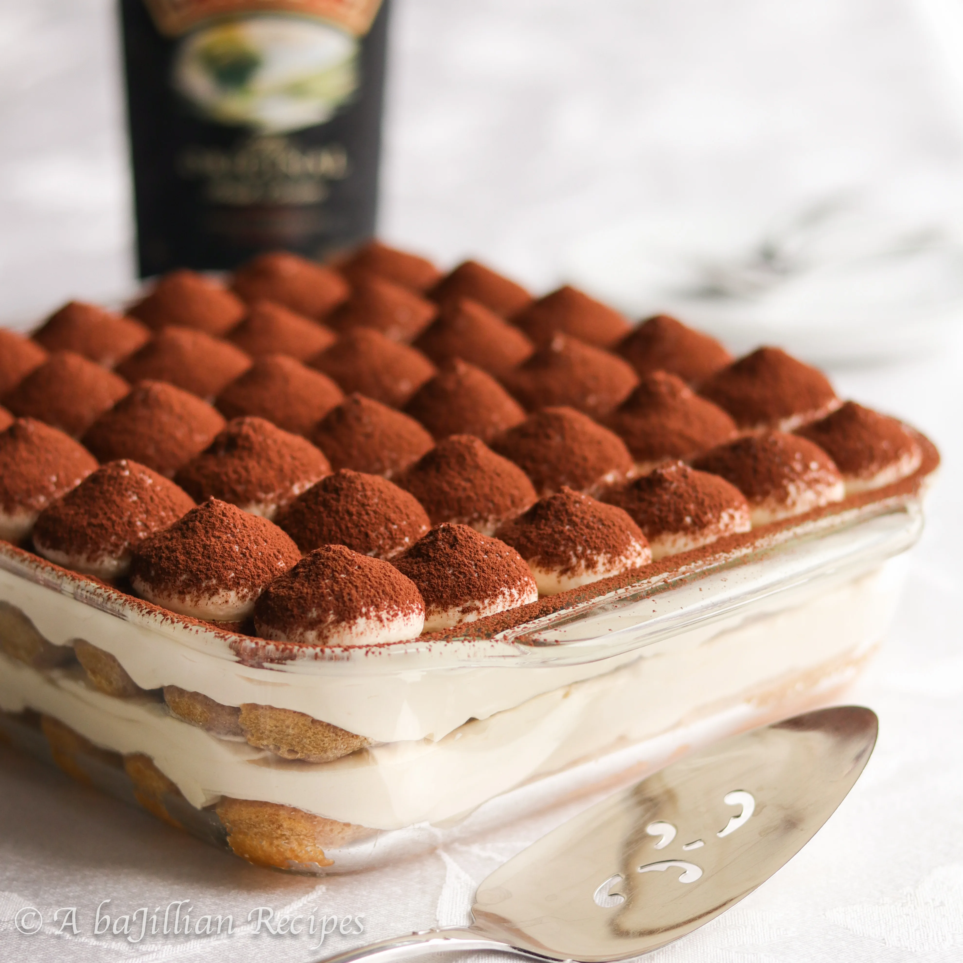 A traditional Italian dessert given a boozy upgrade complete with espresso-soaked ladyfingers spiked with Baileys Irish Cream and fluffy Baileys mascarpone filling!