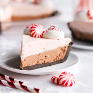 Layers of peppermint white chocolate cream filling and rich dark chocolate cream filling in a delicious Oreo cookie crust!